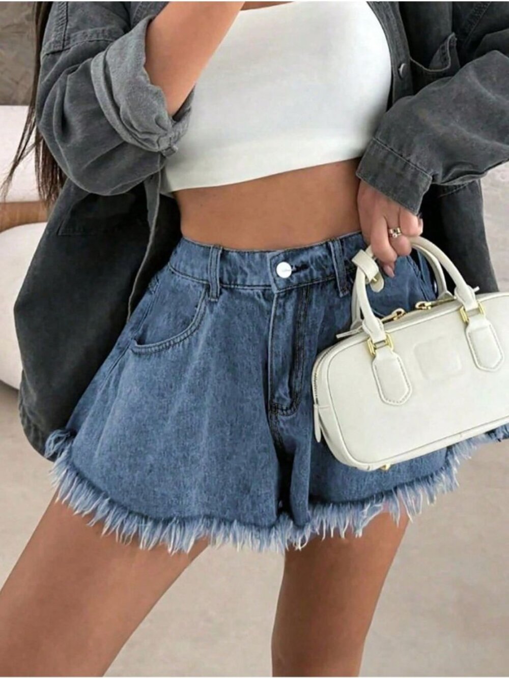 Frayed Hem Denim Flare Shorts Size 10 By Truce skirt look flare shorts